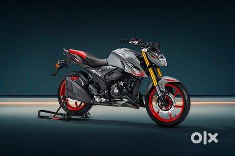 Apache RTR 160 4v with usd fork gray color