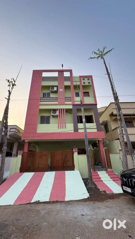 Premium Furnished AC Rooms Available @ PSIMS, Gannavaram