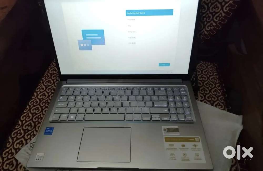 ASUS Vivobook 15, with Backlit Keyboard, Intel Core i5 12th Gen 1235U