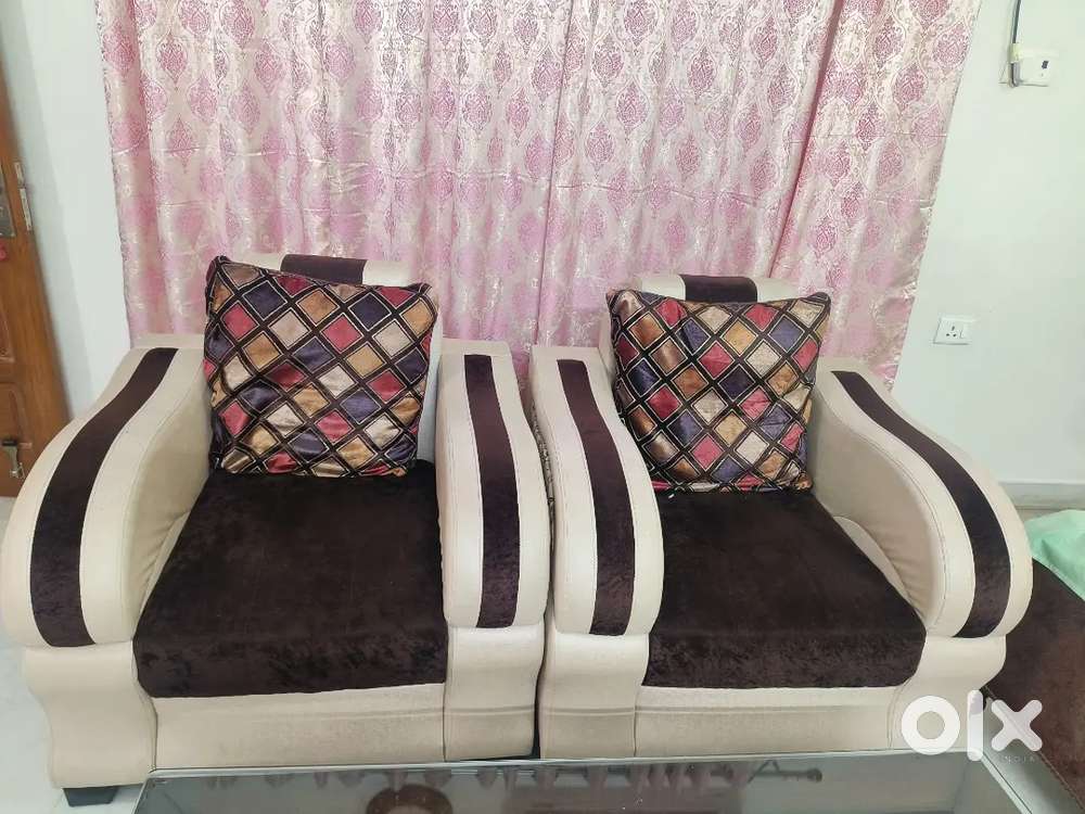 Sofa set 5 seater