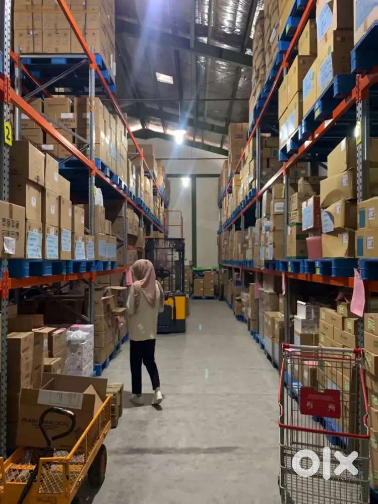 VACCANCIES AVAILABLE FOR WAREHOUSE EMPLOYEES