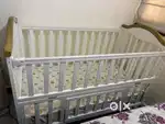 Hunyhuny crib