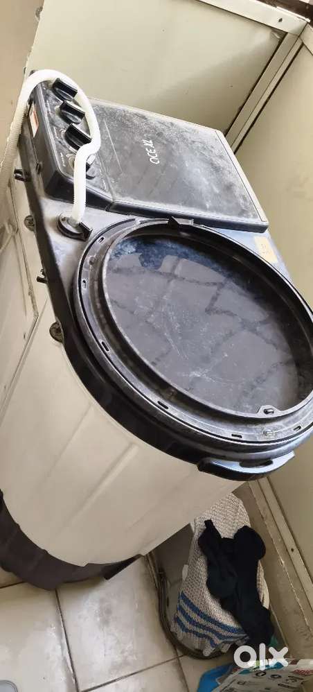 Whirlpool machine ace xl 9.5kgs