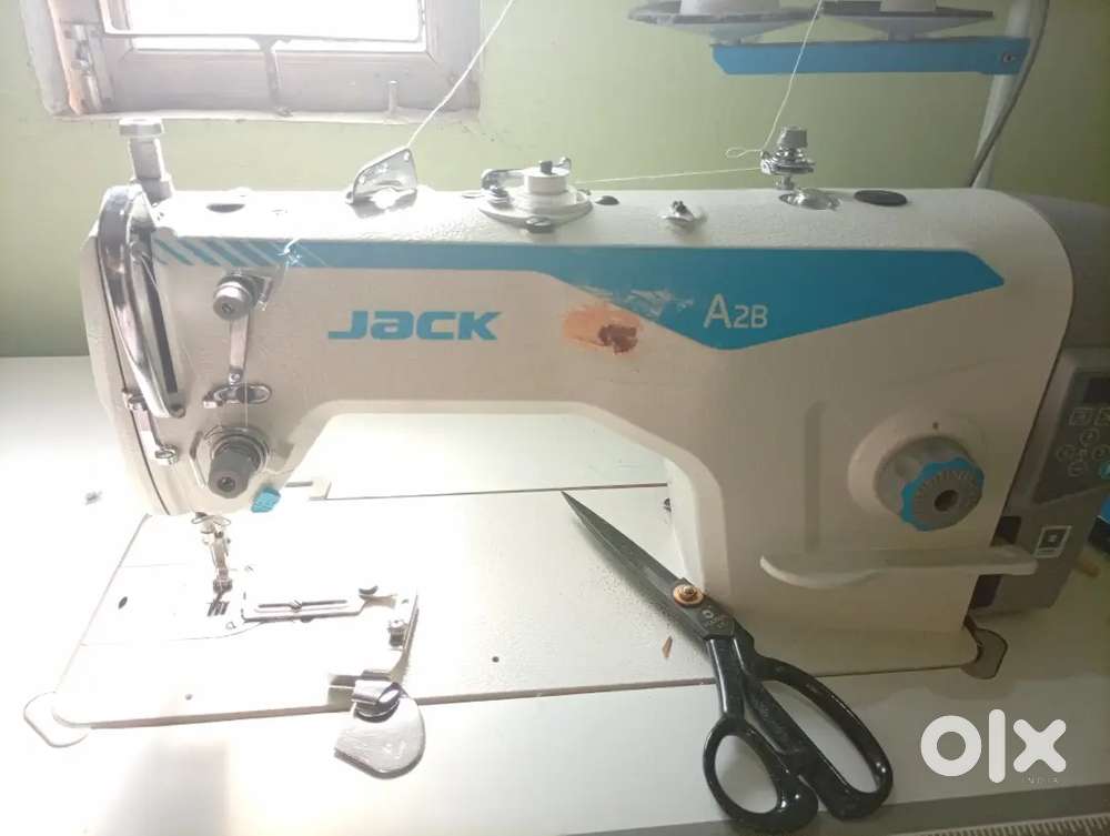 Stitching machine