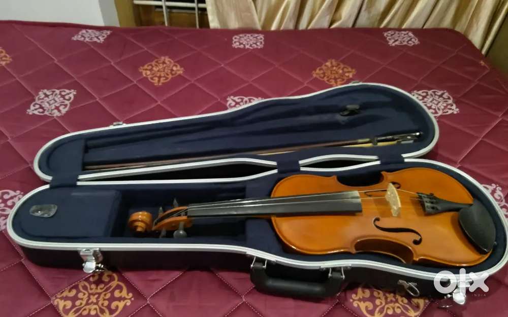 Yamaha Violin. Model V3  size 4/4
