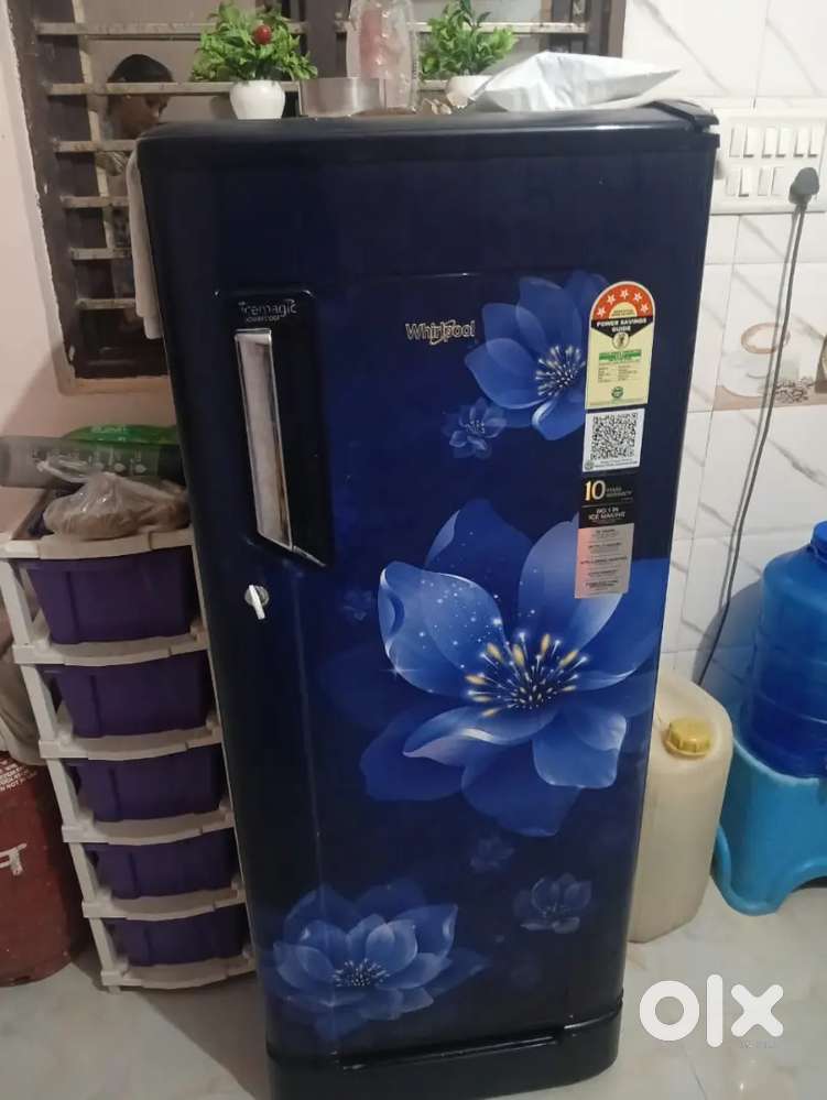 A very good condition fridge 6month old