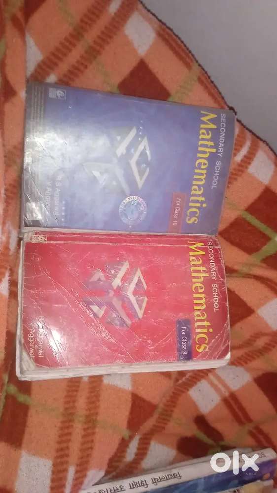 RS Aggarwal and ML Aggarwal of Class 9th and 10th both