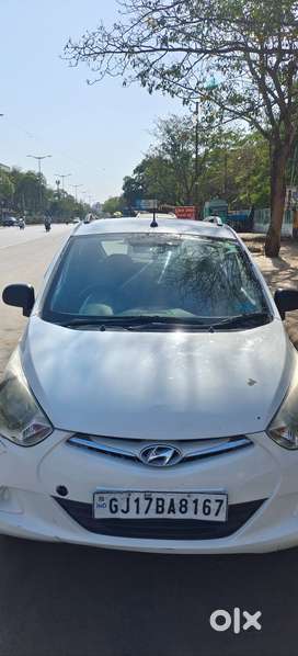 Hyundai EON 2017 Petrol Well Maintained