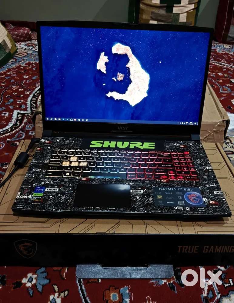 MSI Katana 17 B12VFK GAMING LAPTOP