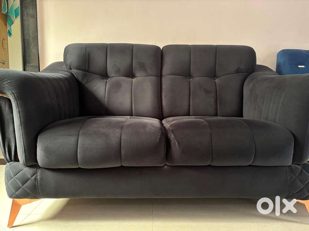 Sofa’s for clean condition 6 months used