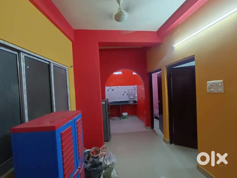 2BHK Flat for Urgent Sale Near Kolkata Airport – Prime Location