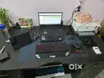 Office  table  full size (5.6ft ×3ft)