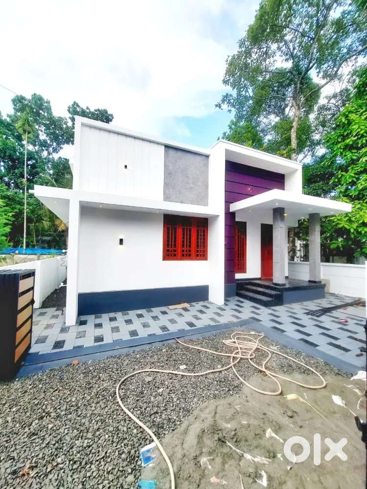 Edapally koonammavu 3bhk new house near kalamassery, Aluva, Paravur