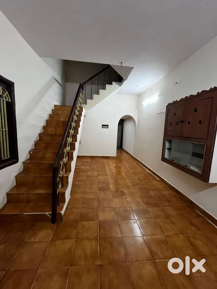 2 BHK Independent Duplex House for Rent in Avadi  ₹13,000