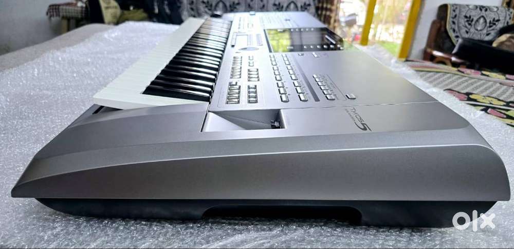 Tyros-5   [Excellent Condition]