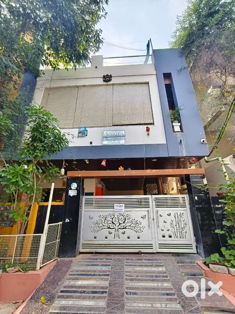 INDEPENDENT HOUSE FOR SALE