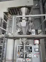 Pouch packing machine