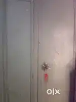 Tijori  iron