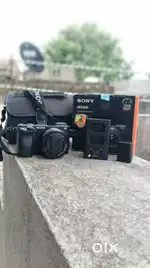 Sony camera Alpha 6400 kit lens 16-50 November 2025 warranty available