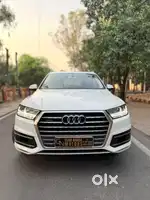Audi Q7 45 TDI Premium with Sunroof, 2016, Diesel