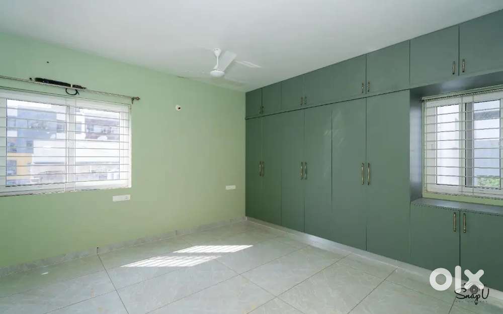 Rent 3 bhk flat