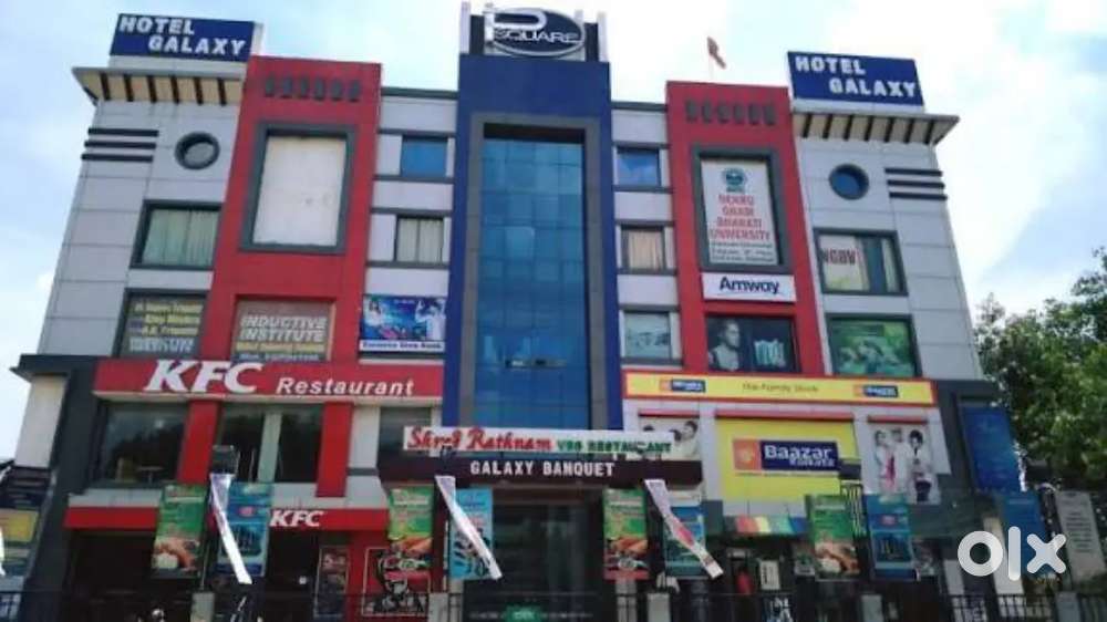P SQUARE MALL VACANCY AVAILABLE IN ALLAHABAD LOCATION