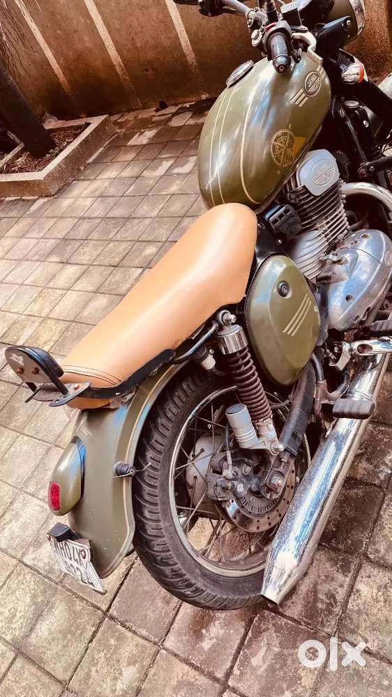 Orignal condition jawa 42 one heand used bill less ride a