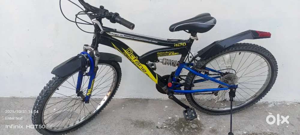 5 month purani h bilkul ok h