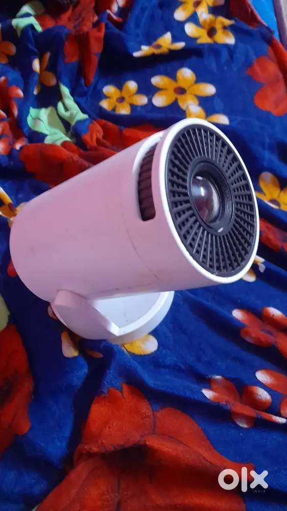 Hii I want to sale my projector good condition charing projector