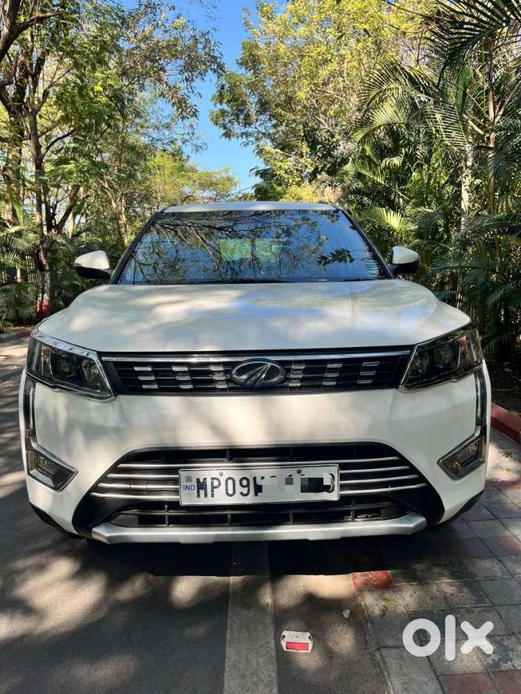 Mahindra XUV300 W8 Diesel, 2019, Diesel