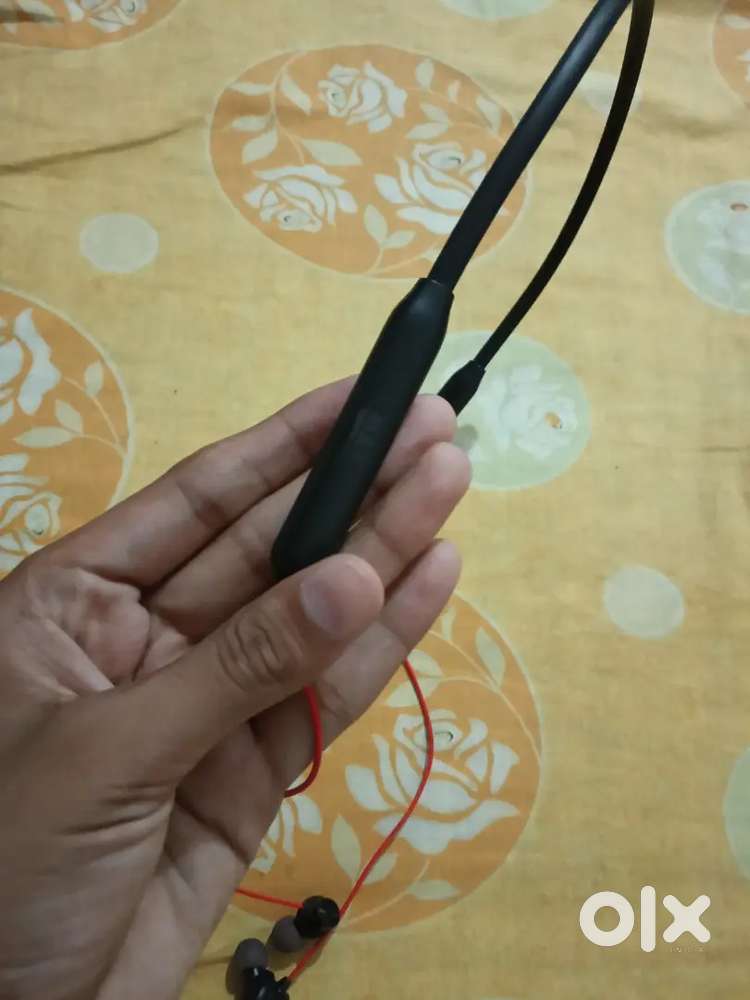 MAK Bluetooth neckband