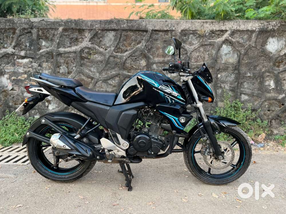 Yamaha fzs 2017 single owner mint condition