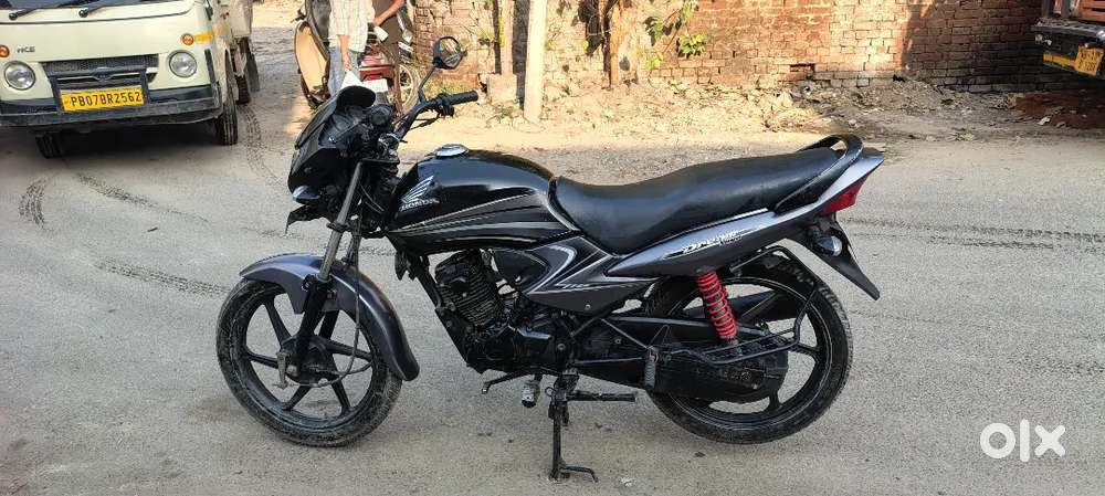 HONDA DREAM YUGA RC OCT-2014