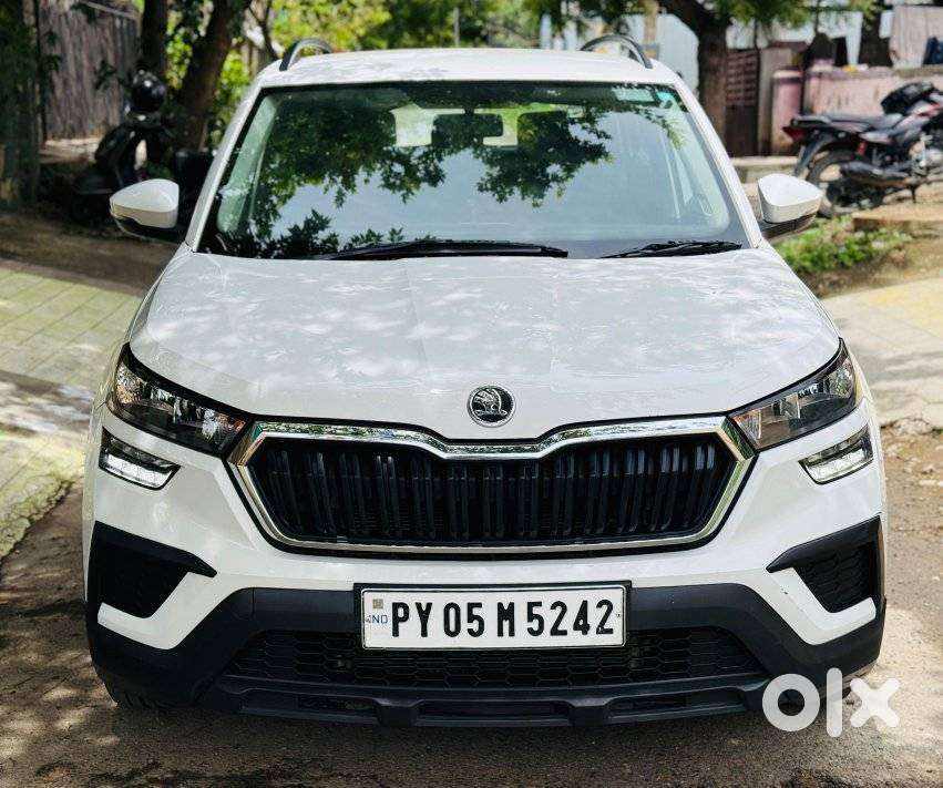 Skoda Kushaq 1.0 TSI Active, 2022, Petrol