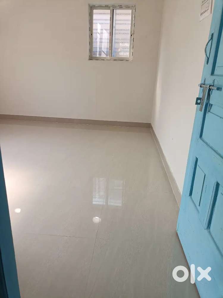 Room Rent kestopur Newtown