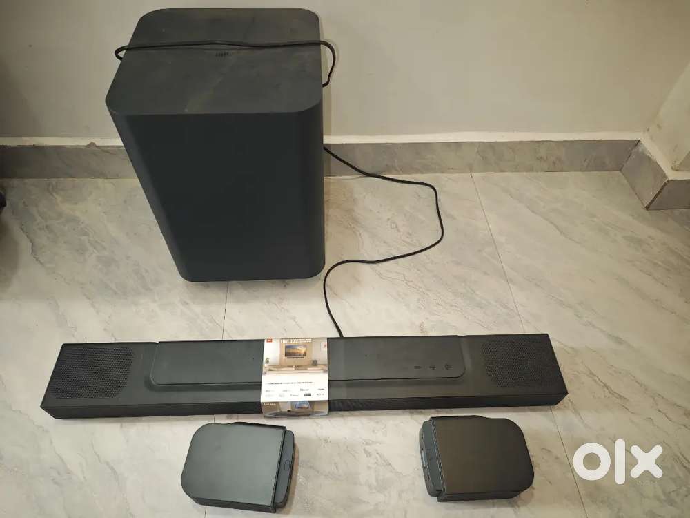 Sound  bar one year warranty only one day use