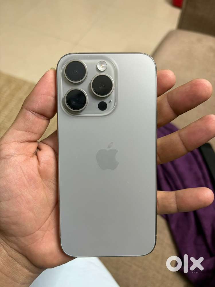 iphone 15 pro 128gb (silver colour)