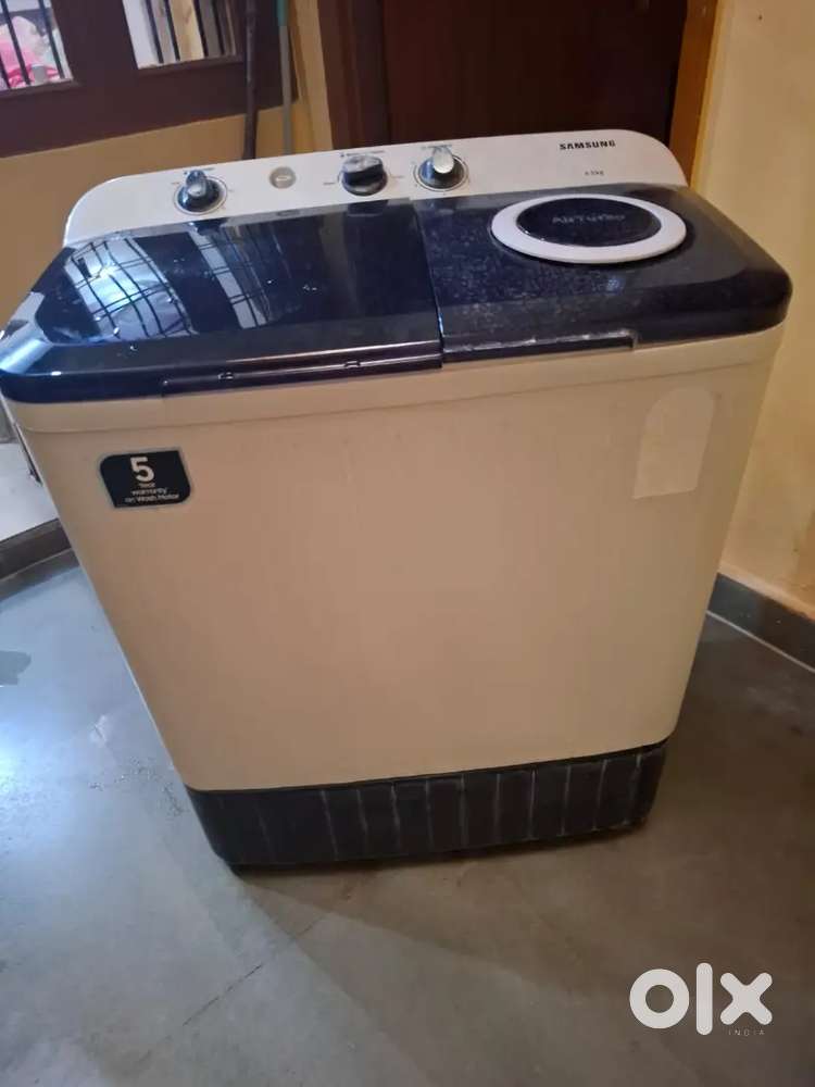 Samsung Semi automatic washing machine