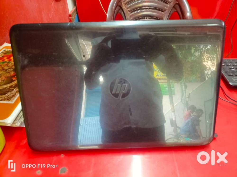 HP BRANDED GLASSY BLACK COLOR INTEL CORE I3 6YH GRN 2 GB GRAPHICS