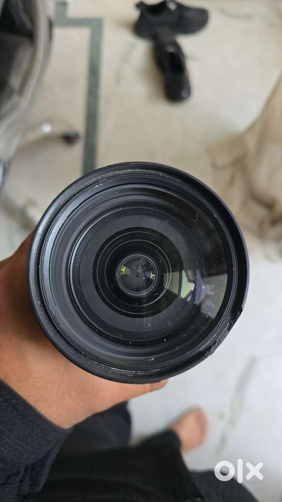 Sigma 24-70 2.8 lens  bill box nor available mirror scratch