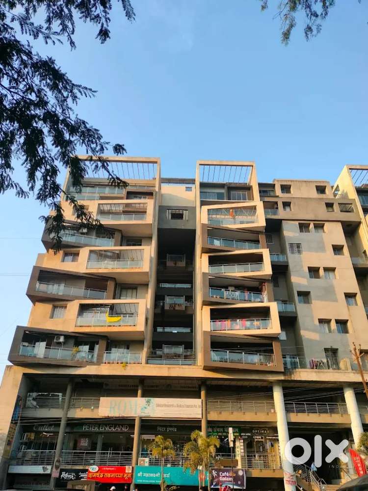 रंकाळा D Mart शेजारी सुंदर सोसायटी मध्ये 2 BHK फ्लॅट भाड्याने देणे.