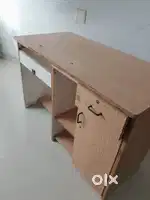 Computer Table