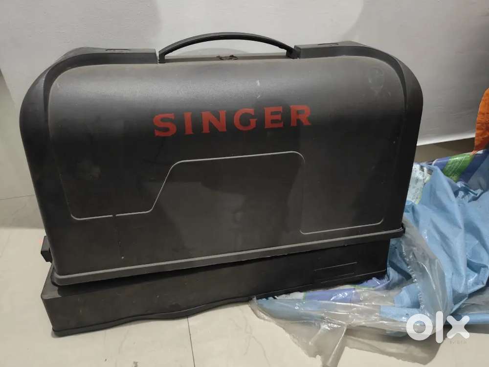Singer Sewing machine for sale