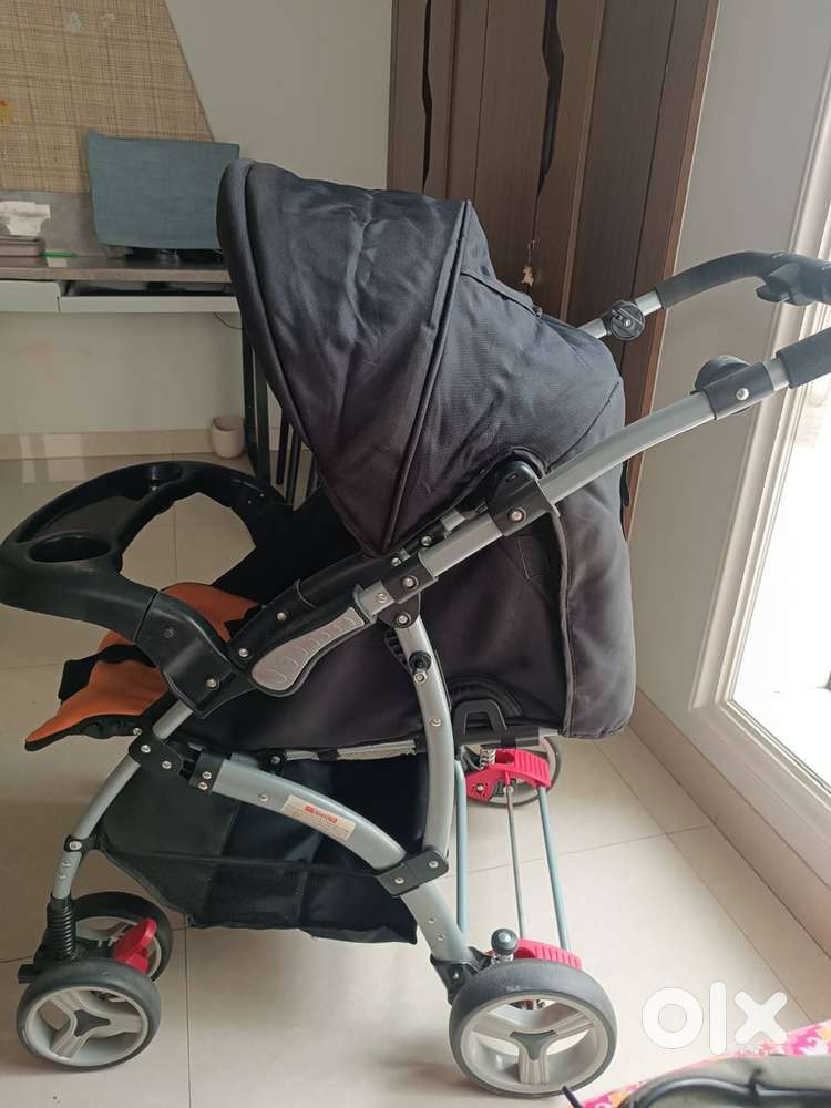 Luvlap Working pram for kids