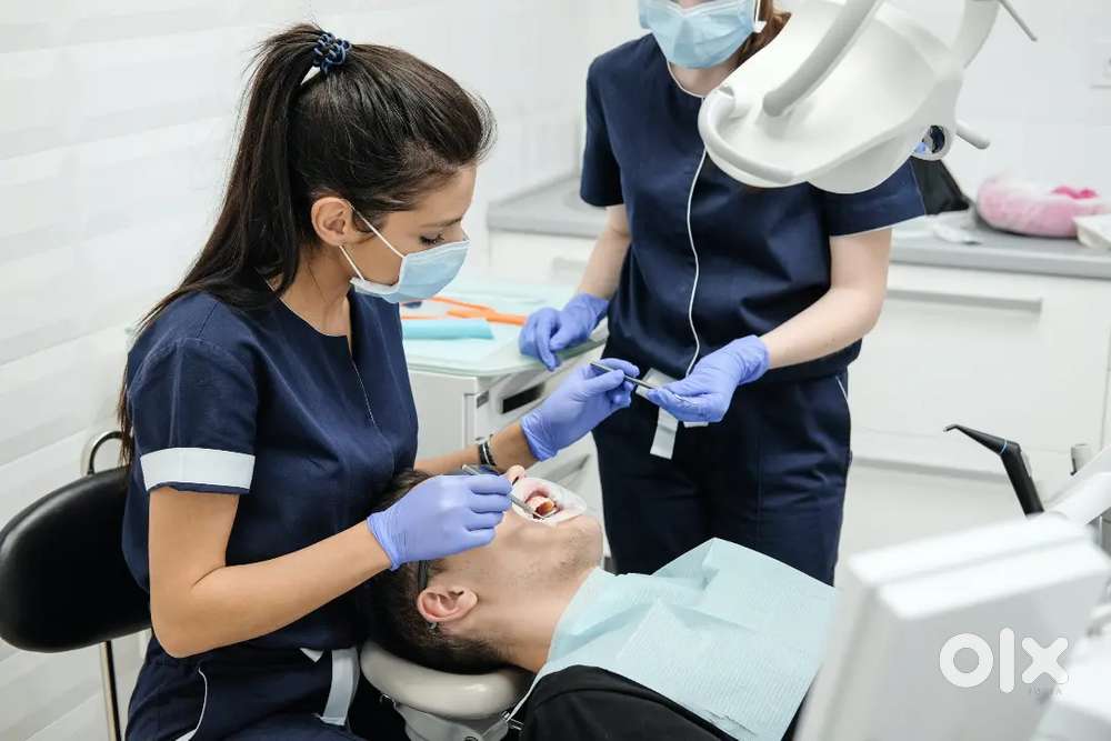 Dental clinic assistant