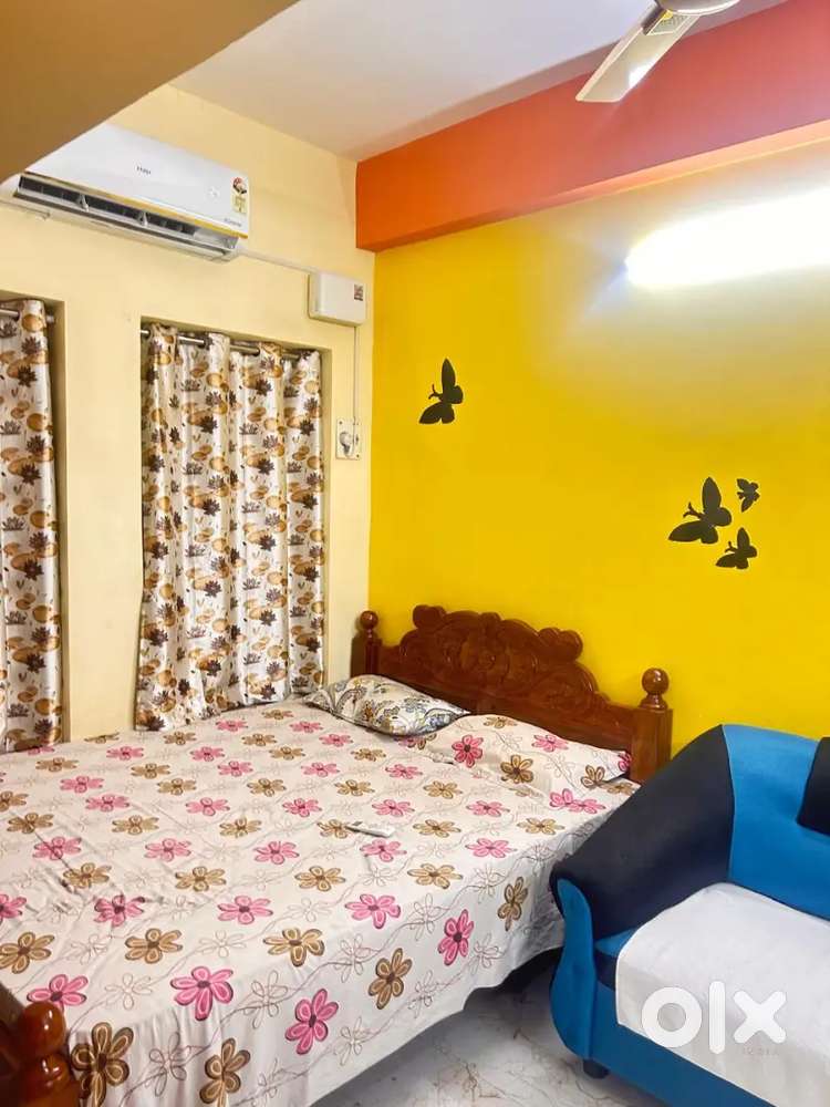 T Nagar 1 BHK flat fully furnished Rent Rs 25k Advance 6 months rent