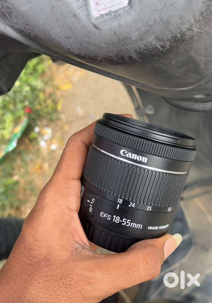 Canon efs 18-55 mm lens