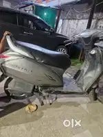 Activa 4G best condition, silver colour, singal hend  activa