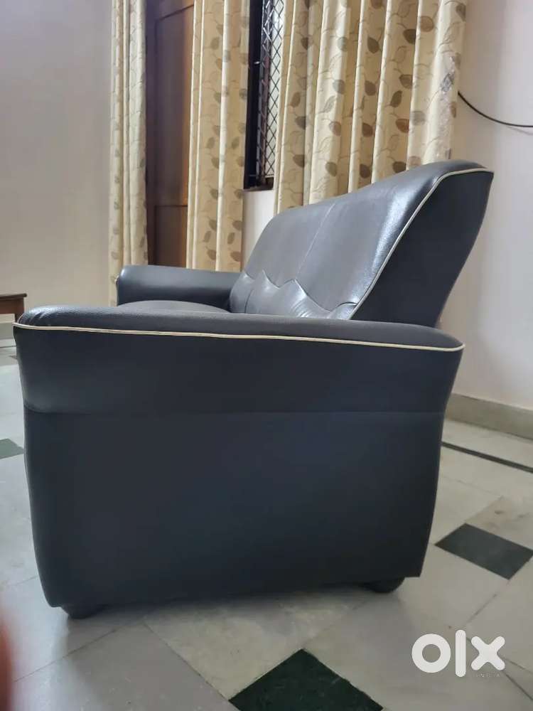 Goodrej 3-Seater Premium Sofa/Excellent Condition  Durable Build