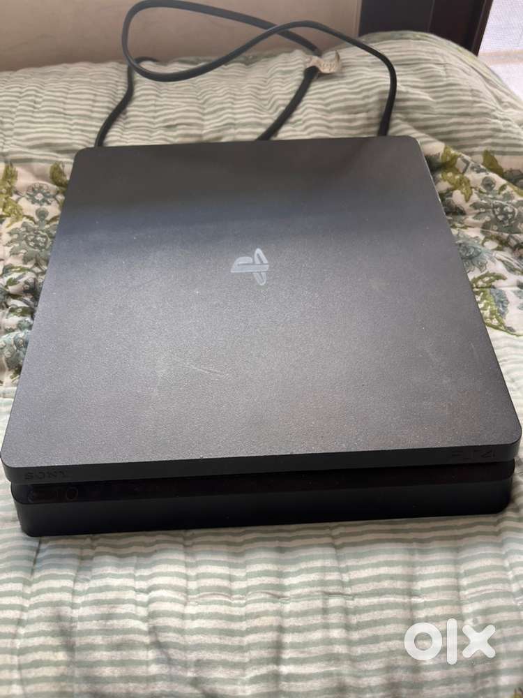 Ps4 slim 1 tb